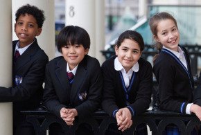 london students group Carousel 